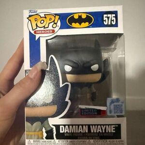 Funko Pop DC Batman DAMIAN WAYNE 575 NYCC Shared Exclusive New IN HAND